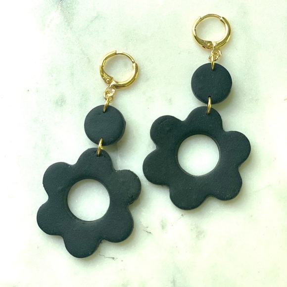Polymer Clay Handmade Flower Dangle Earrings - Picture 4 of 4